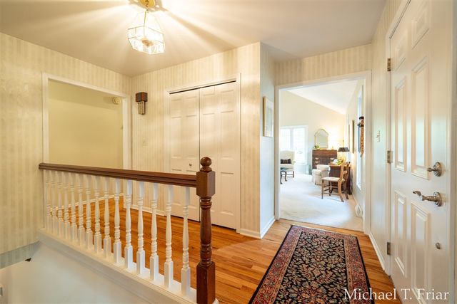 6479 Ridgemont Drive, Grand Rapids, MI 49546