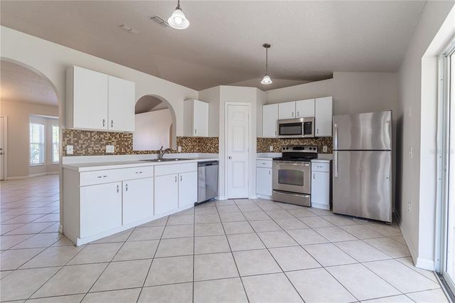 719 VERSAILLES LANE, Kissimmee, FL 34759