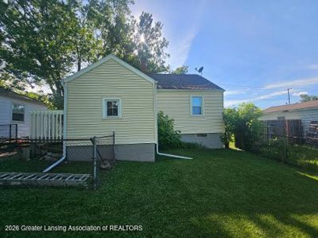 420 N Grace Street, Lansing, MI 48917