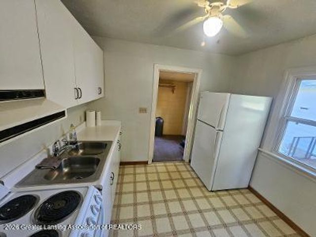 420 N Grace Street, Lansing, MI 48917