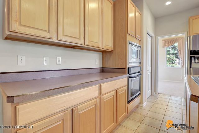 8747 Inyo Circle, Eagle River, AK 99577
