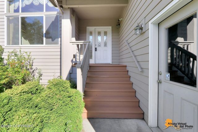 8747 Inyo Circle, Eagle River, AK 99577