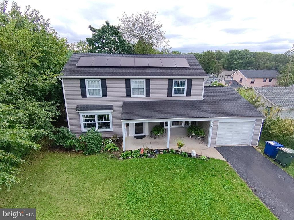 24 PEACHFIELD LN, Willingboro, NJ 08046 — photo 2