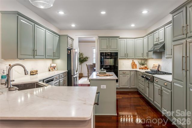 22 Rosebay Lane, Asheville, NC 28803