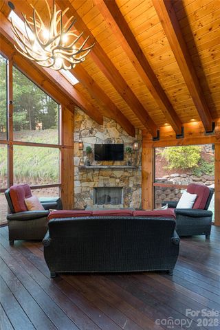 22 Rosebay Lane, Asheville, NC 28803