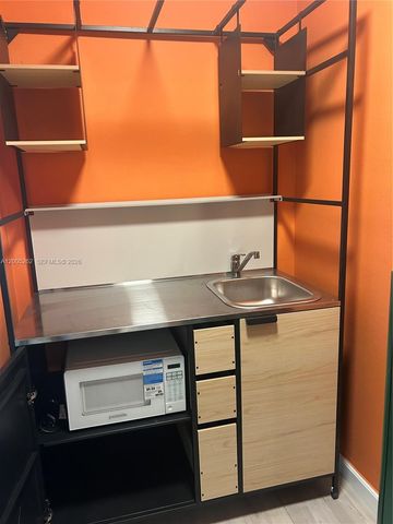 1320 NE 27th Ave 2, Pompano Beach, FL 33062