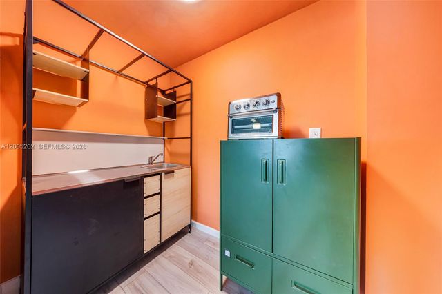 1320 NE 27th Ave 2, Pompano Beach, FL 33062