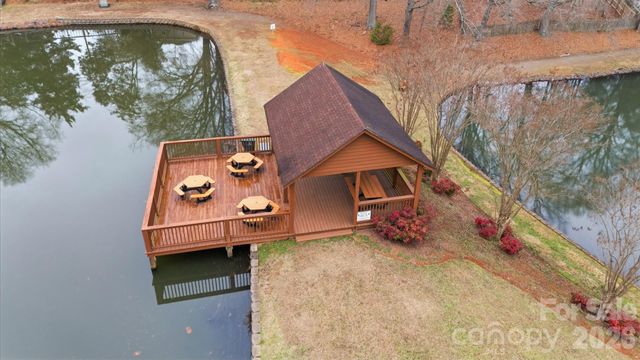 165 Edgewater Drive NW, Concord, NC 28027