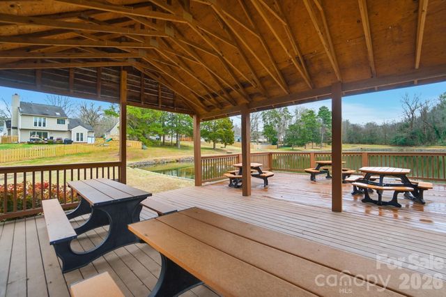 165 Edgewater Drive NW, Concord, NC 28027