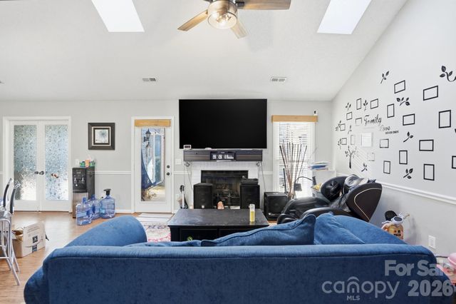 165 Edgewater Drive NW, Concord, NC 28027