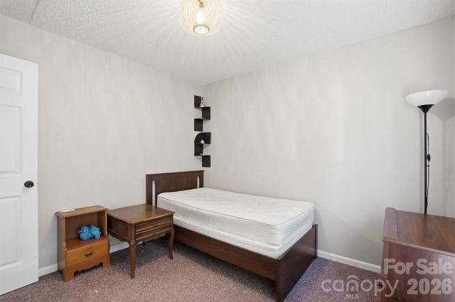 165 Edgewater Drive NW, Concord, NC 28027