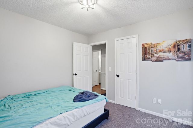 165 Edgewater Drive NW, Concord, NC 28027