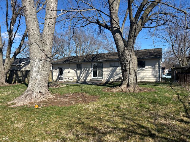 413 Linden Lane, Plainfield, IN 46168