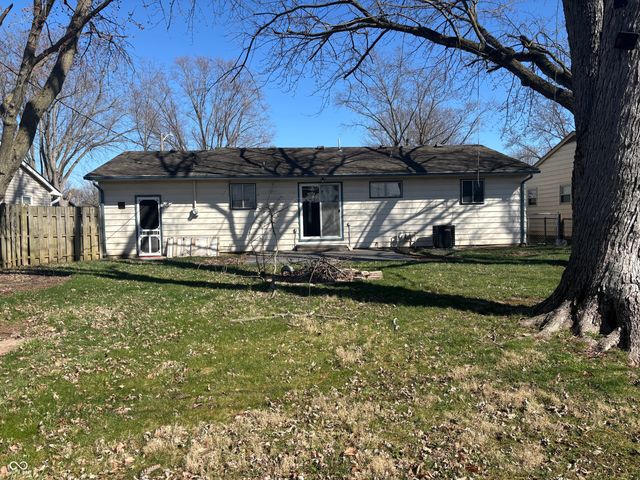 413 Linden Lane, Plainfield, IN 46168