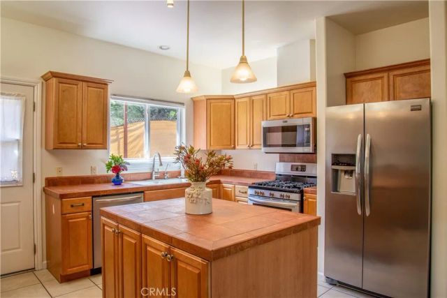 3199 Eton Road, Cambria, CA 93428