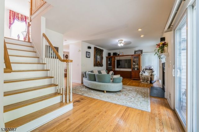 42 Stephens Mill Rd, Mount Olive Twp., NJ 07840