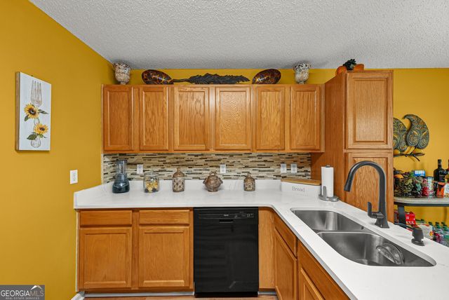 516 Gonzaga Circle, Hampton, GA 30228