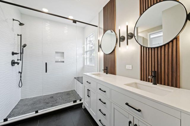 622 Castle Drive, Palm Beach Gardens, FL 33410