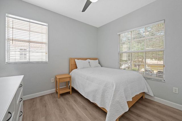 622 Castle Drive, Palm Beach Gardens, FL 33410