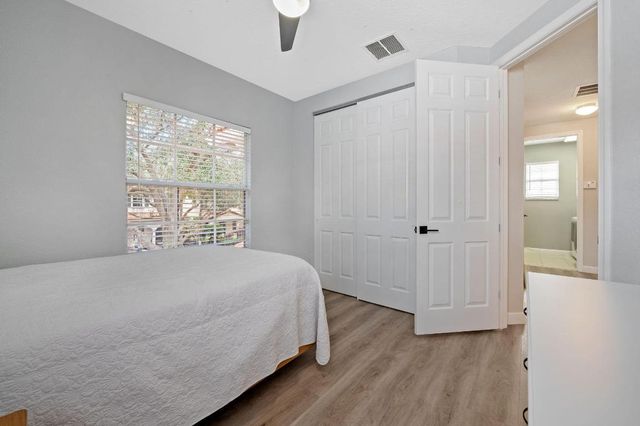 622 Castle Drive, Palm Beach Gardens, FL 33410