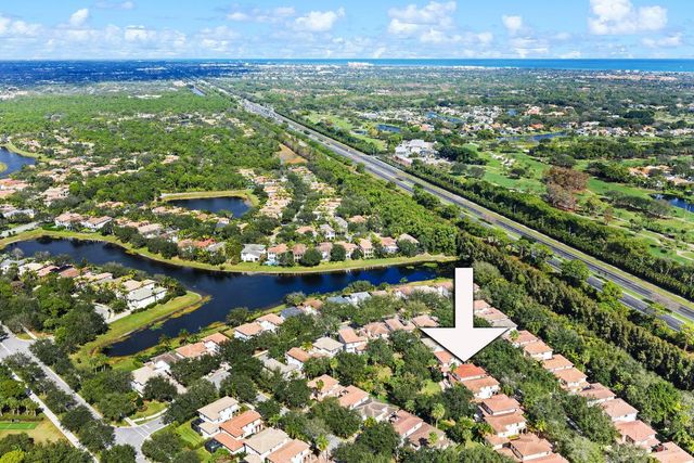 622 Castle Drive, Palm Beach Gardens, FL 33410