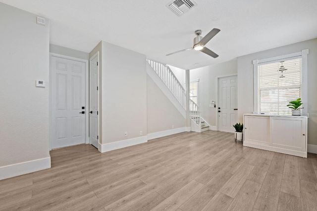 622 Castle Drive, Palm Beach Gardens, FL 33410