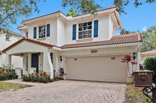 622 Castle Drive, Palm Beach Gardens, FL 33410