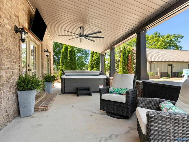 19977 Easter Ferry Road, Athens, AL 35614