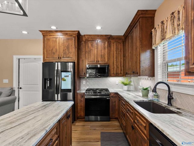 19977 Easter Ferry Road, Athens, AL 35614