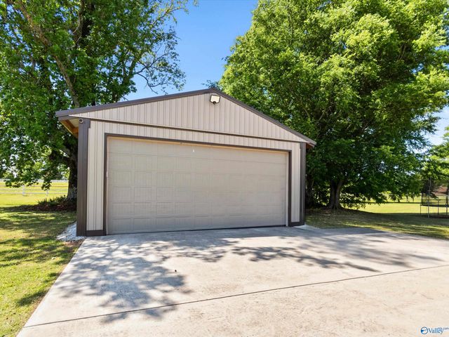 19977 Easter Ferry Road, Athens, AL 35614