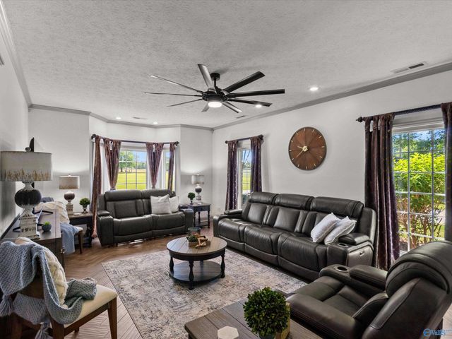 19977 Easter Ferry Road, Athens, AL 35614