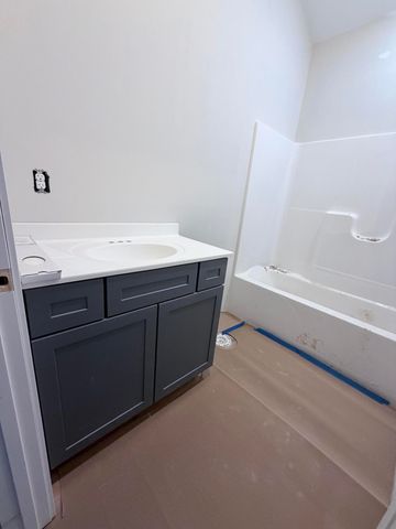 103 Linzi Way, Paris, KY 40361