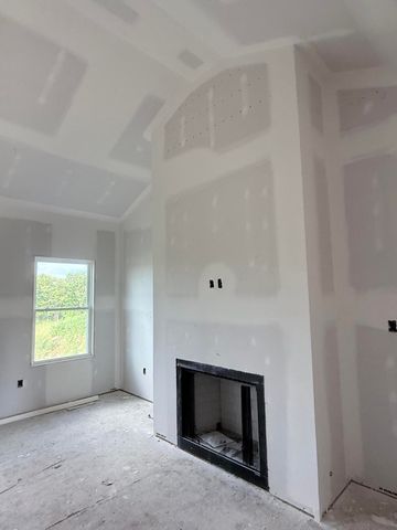 103 Linzi Way, Paris, KY 40361