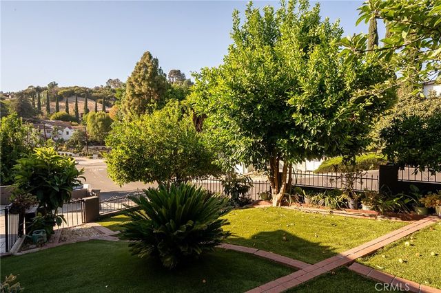 1966 Sunny Heights Drive, Los Angeles, CA 90065