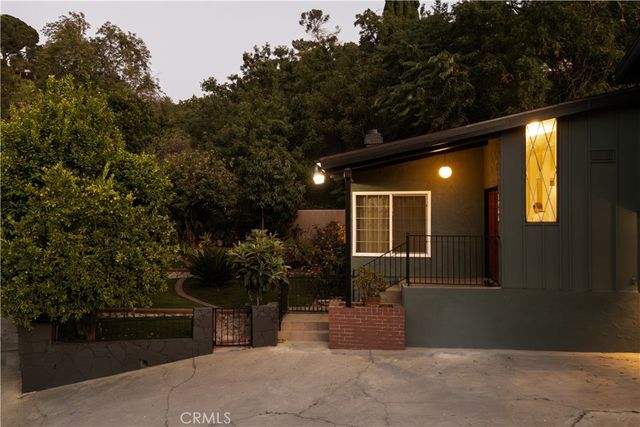 1966 Sunny Heights Drive, Los Angeles, CA 90065