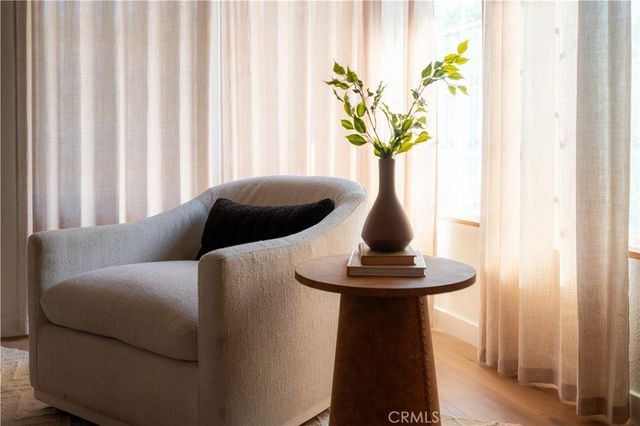 1966 Sunny Heights Drive, Los Angeles, CA 90065