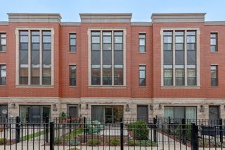 2243 W Coulter Street 2, Chicago, IL 60608