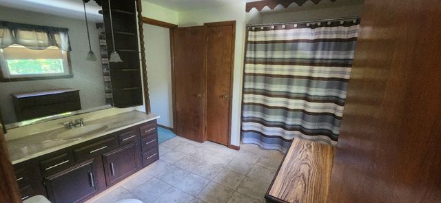 4534 Ellwood Road, Wayne Twp, PA 16117