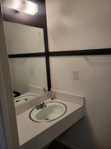 2375 Woodbrook Circle S, 167, Columbus, OH 43223