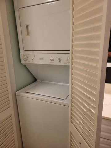 2375 Woodbrook Circle S, 167, Columbus, OH 43223