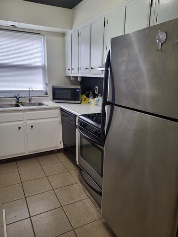 2375 Woodbrook Circle S, 167, Columbus, OH 43223