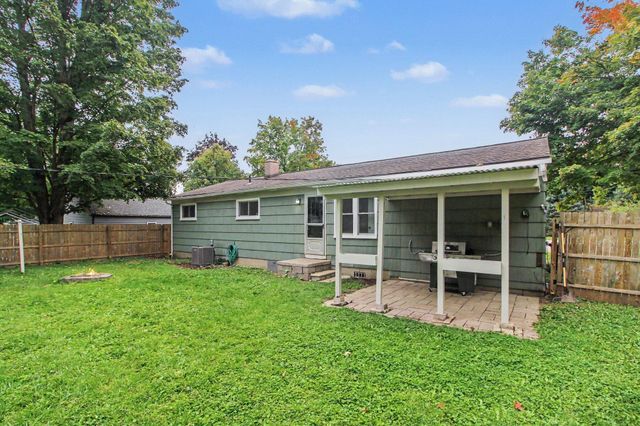 2345 E Textile Road, Ann Arbor, MI 48108