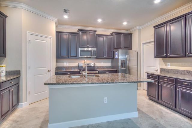 1212 MONTGOMERY BELL ROAD, Wesley Chapel, FL 33543