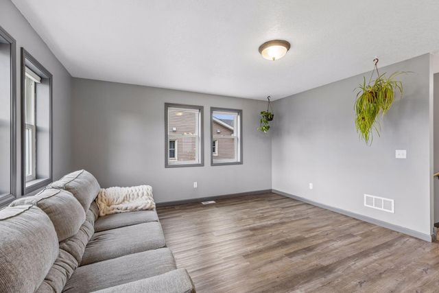 1167 Rich River Way, New Richmond, WI 54017