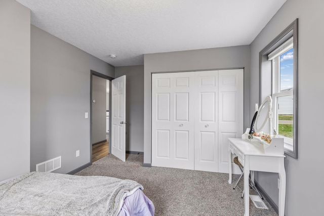 1167 Rich River Way, New Richmond, WI 54017