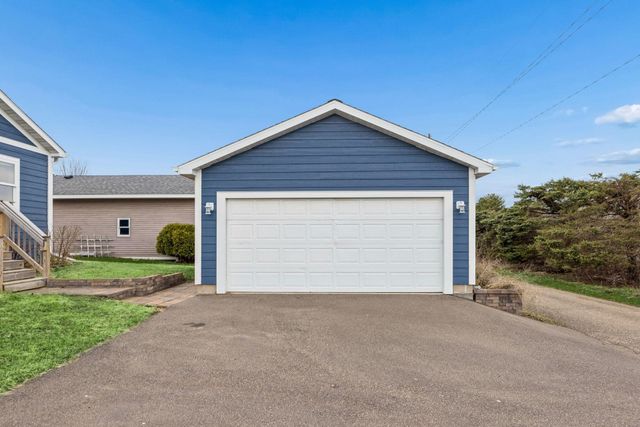 1167 Rich River Way, New Richmond, WI 54017
