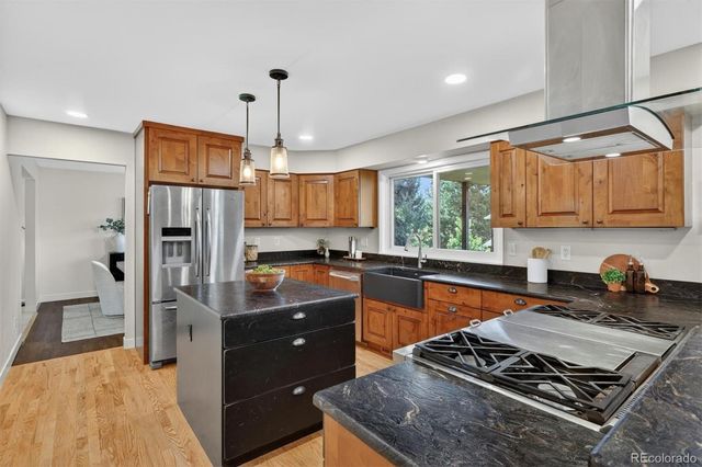 8274 S Saint Paul Way, Centennial, CO 80122