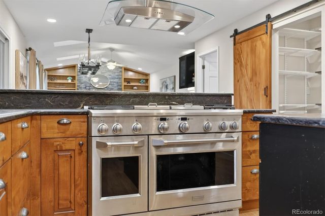 8274 S Saint Paul Way, Centennial, CO 80122