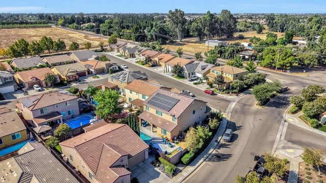 3507 Carmelita Avenue, Clovis, CA 93619