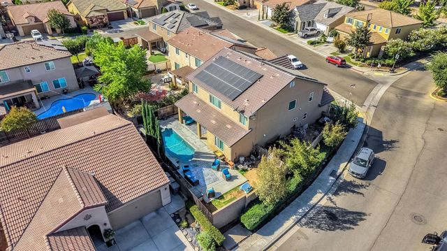 3507 Carmelita Avenue, Clovis, CA 93619